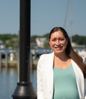 Portrait of Noelia Romero, REALTOR Associate.